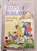 Bundle of books by Enid Blyton