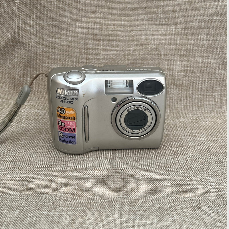 Nikon Coolpix 4600