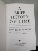 A Brief History of Time - From the Big Bang to Black Holes by Stephen W. Hawking