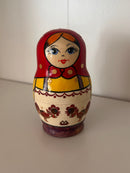 Traditional Wooden Nesting Doll with 5 Pieces - Red, yellow, purple