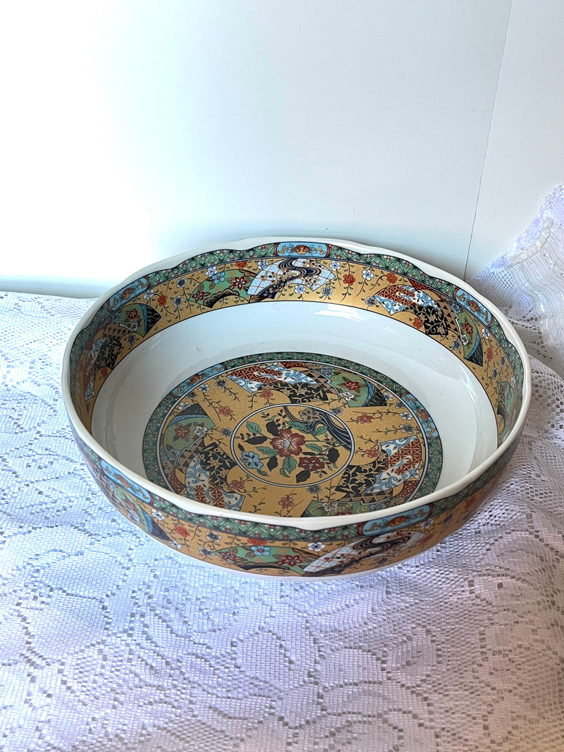 Imari porcelain bowl (22cm)