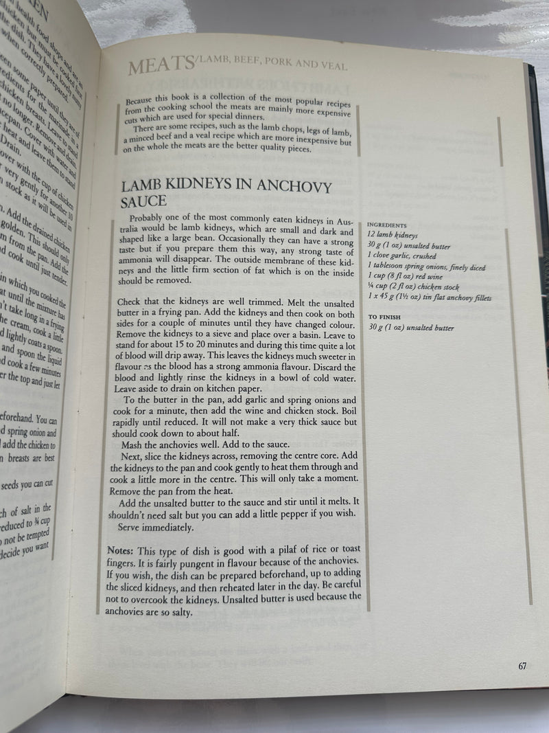 A Taste of Class by Beverley Sutherland Smith