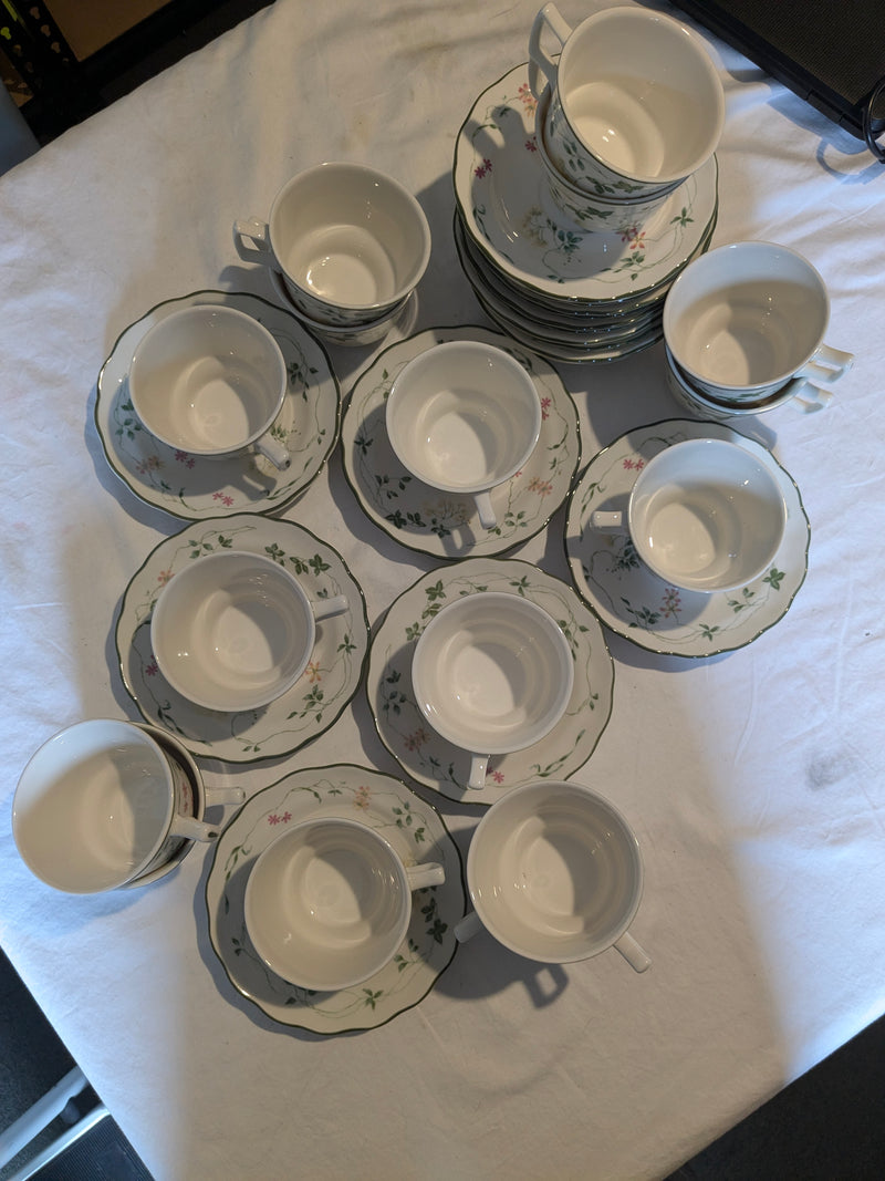 Royal Doulton Majestic Collection "SOUTHDOWN" dinnerwares set of 6